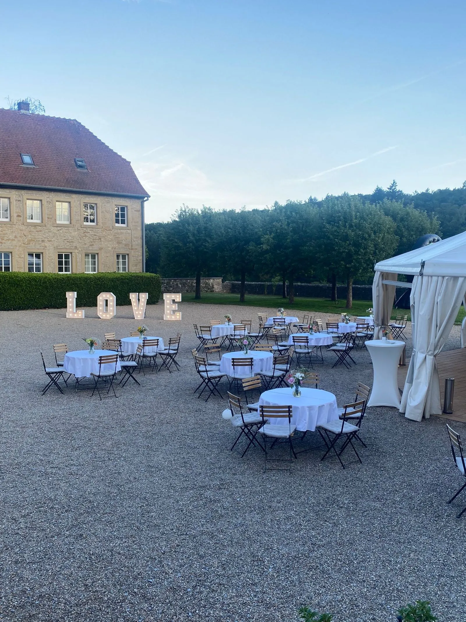 XXL LOVE Buchstaben – Bild 1