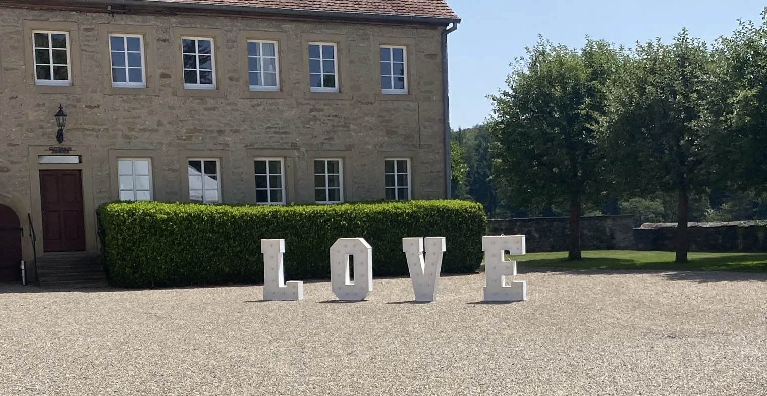 LOVE Buchstaben – Bild 2